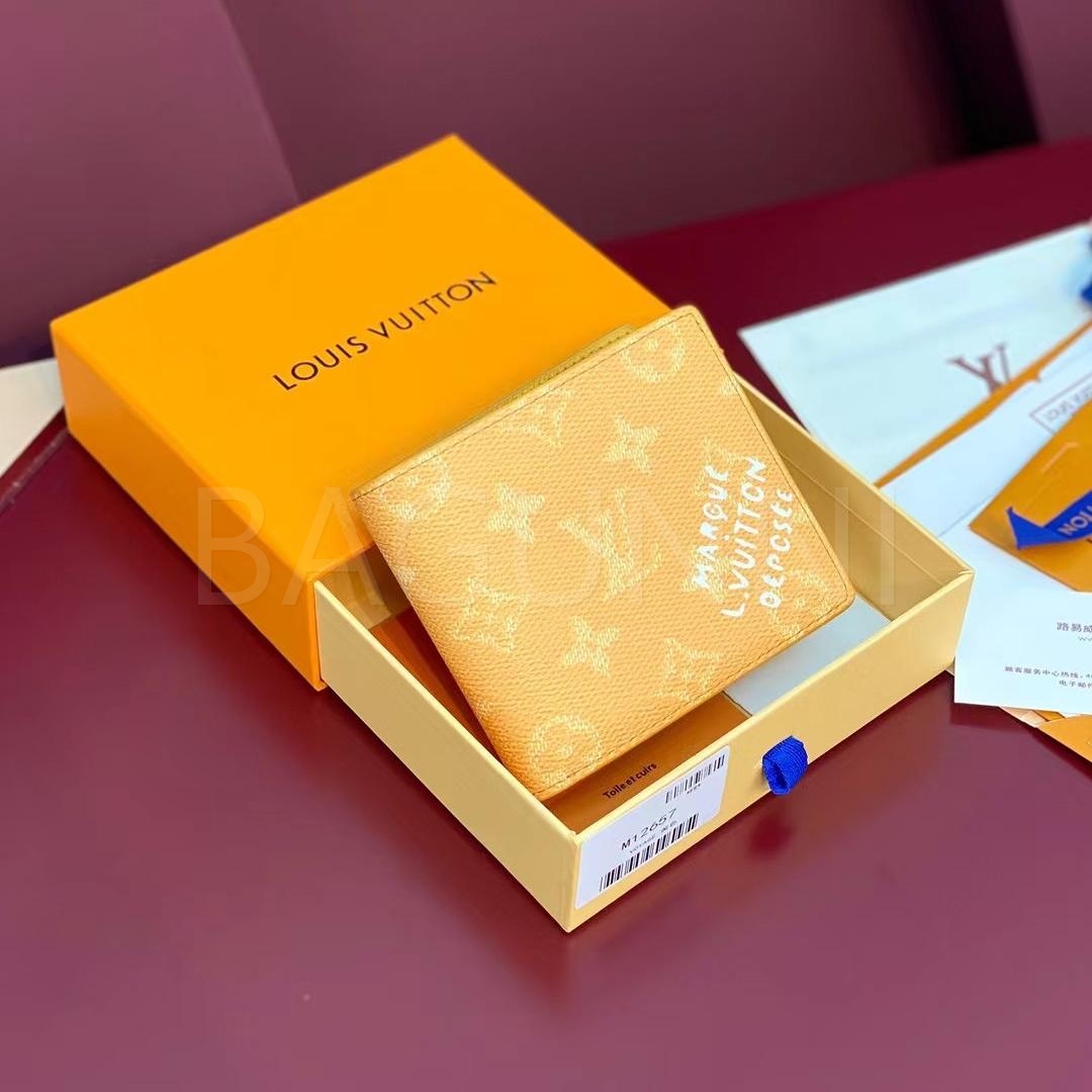 루이비통 멀티플 반지갑