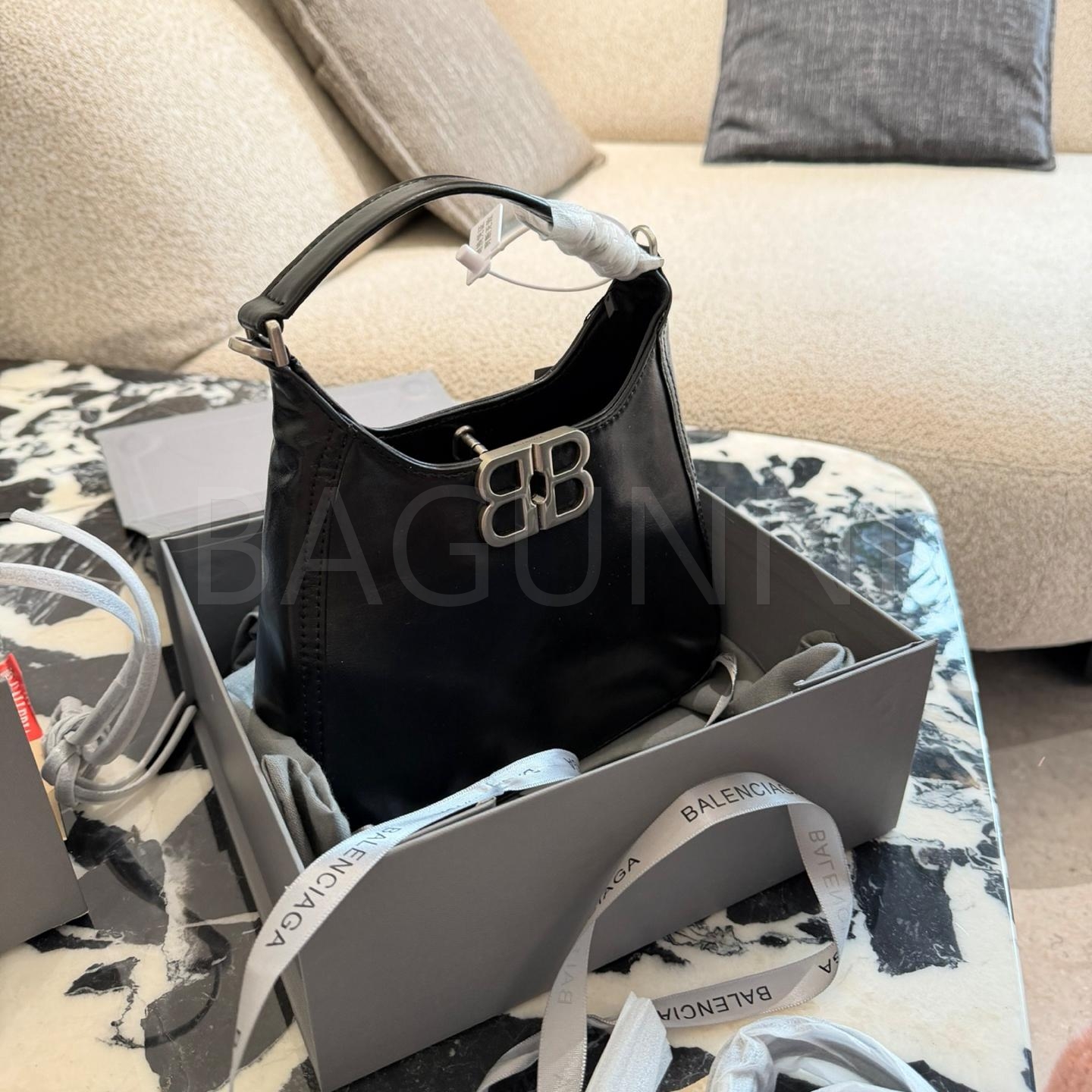 발렌시아가 BB 소프트 호보백