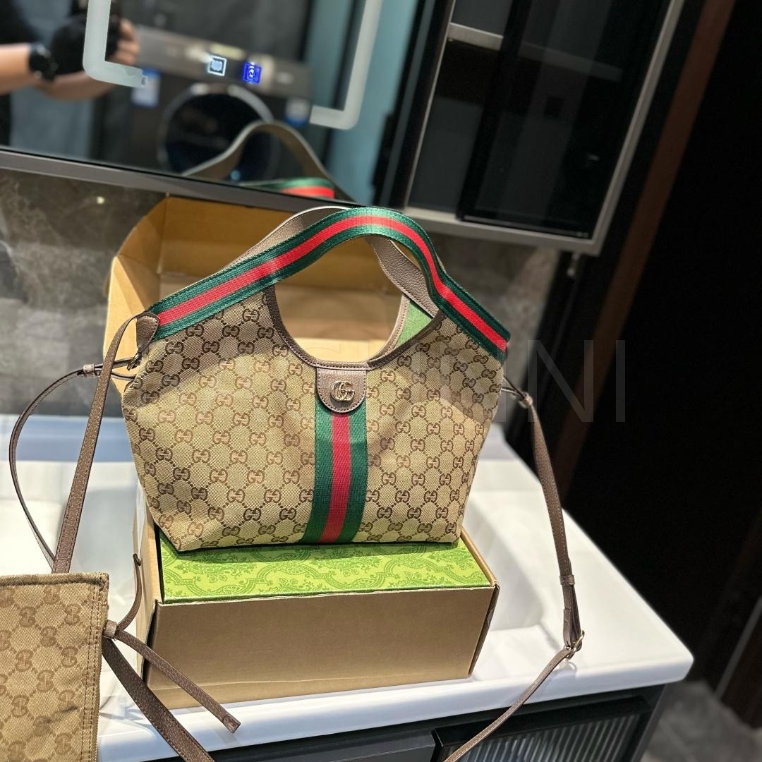 구찌 질리오 토트백