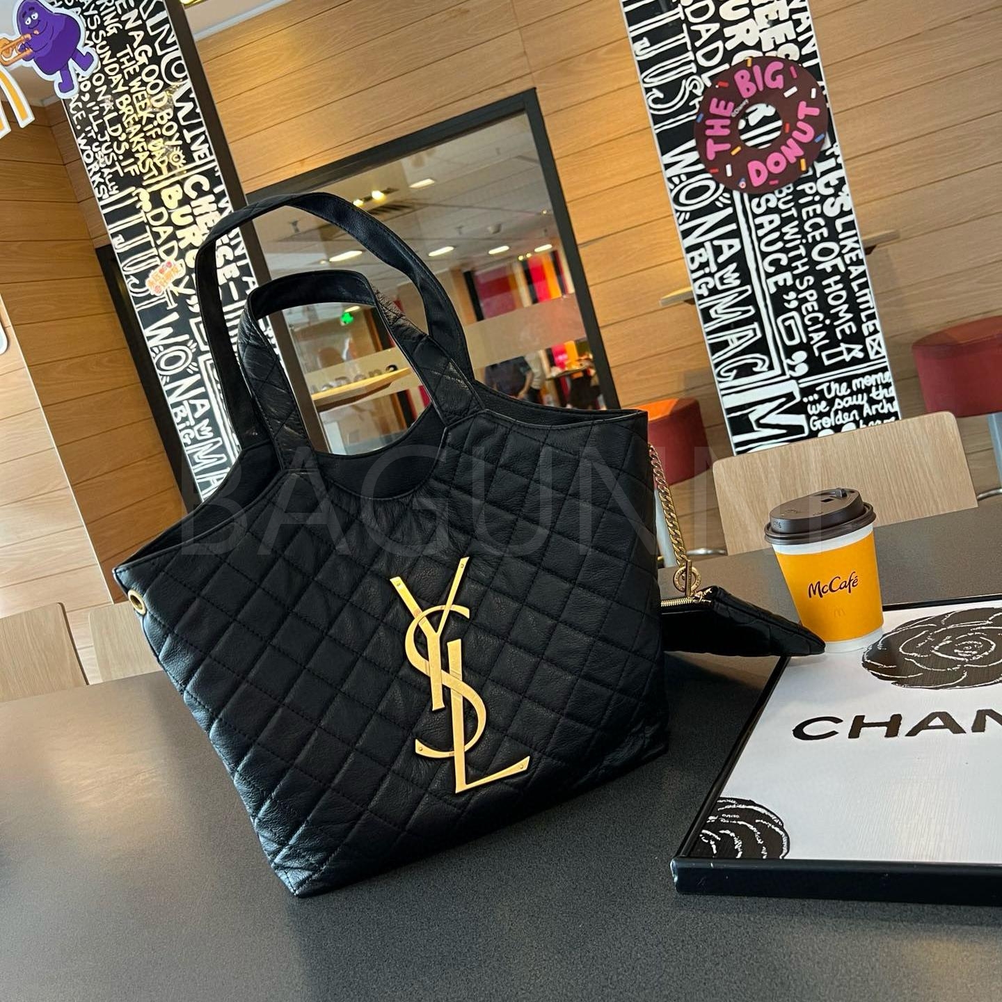 YSL 퀼팅 로고 쇼퍼백