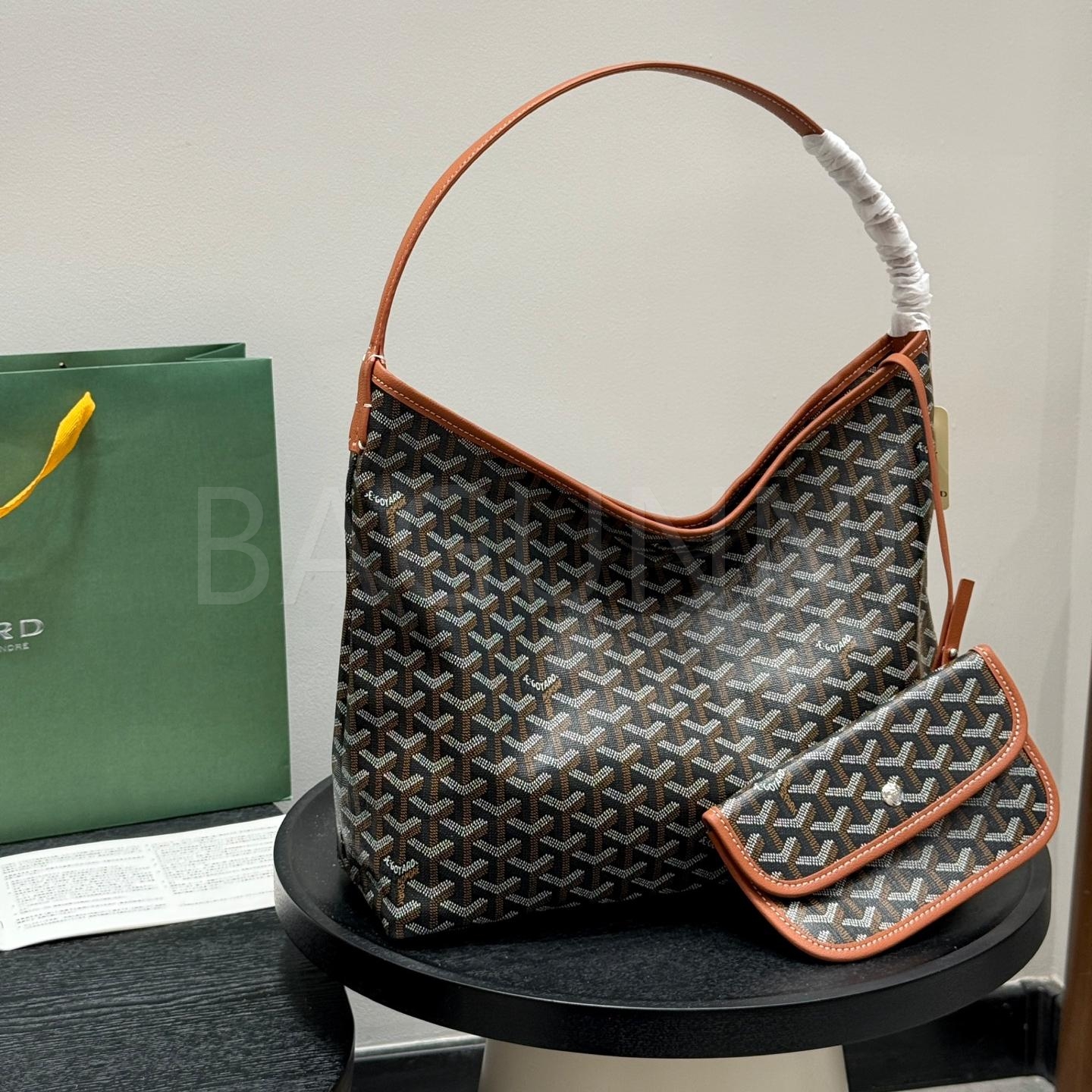 고야드 생루이 쇼퍼백