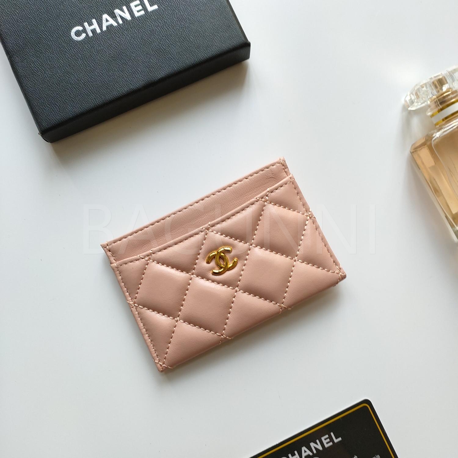 샤넬 클래식 플랩 카드지갑