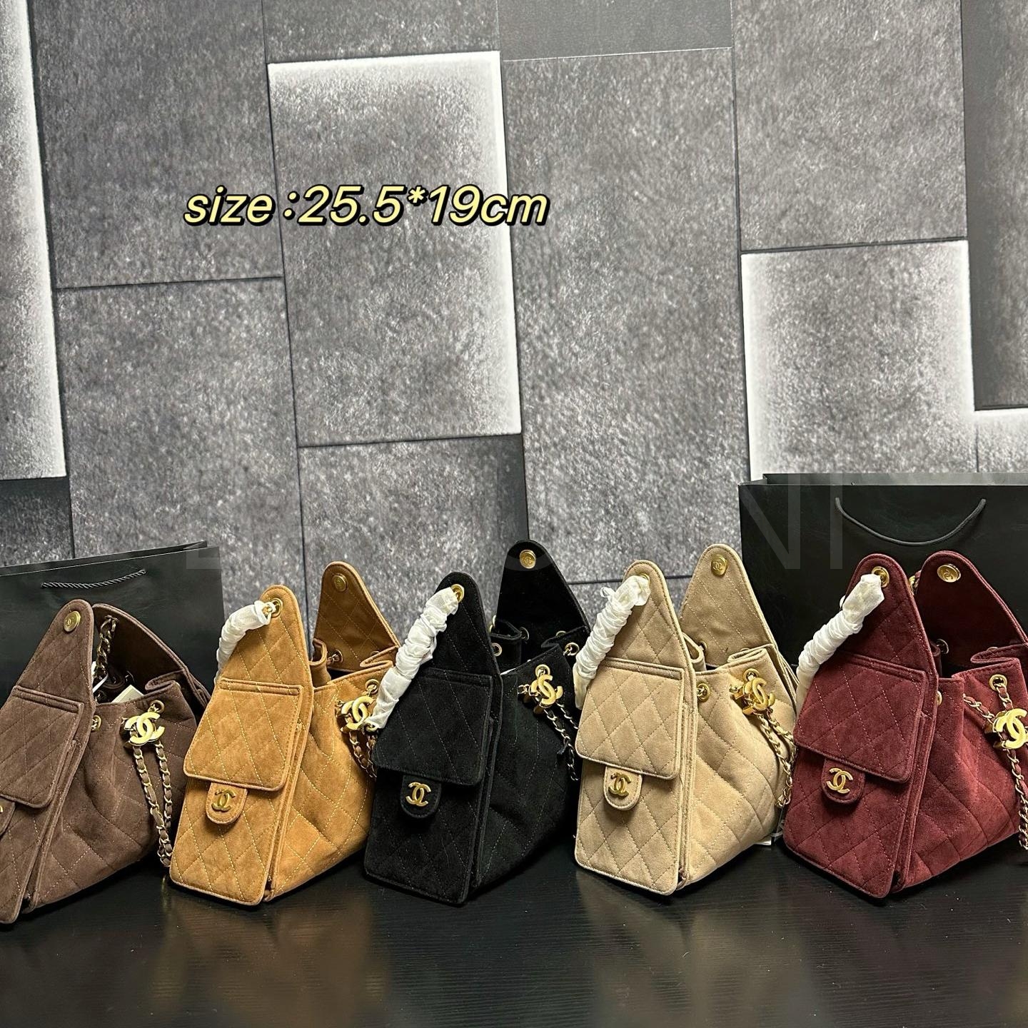 샤넬 25K 스웨이드 호보 백