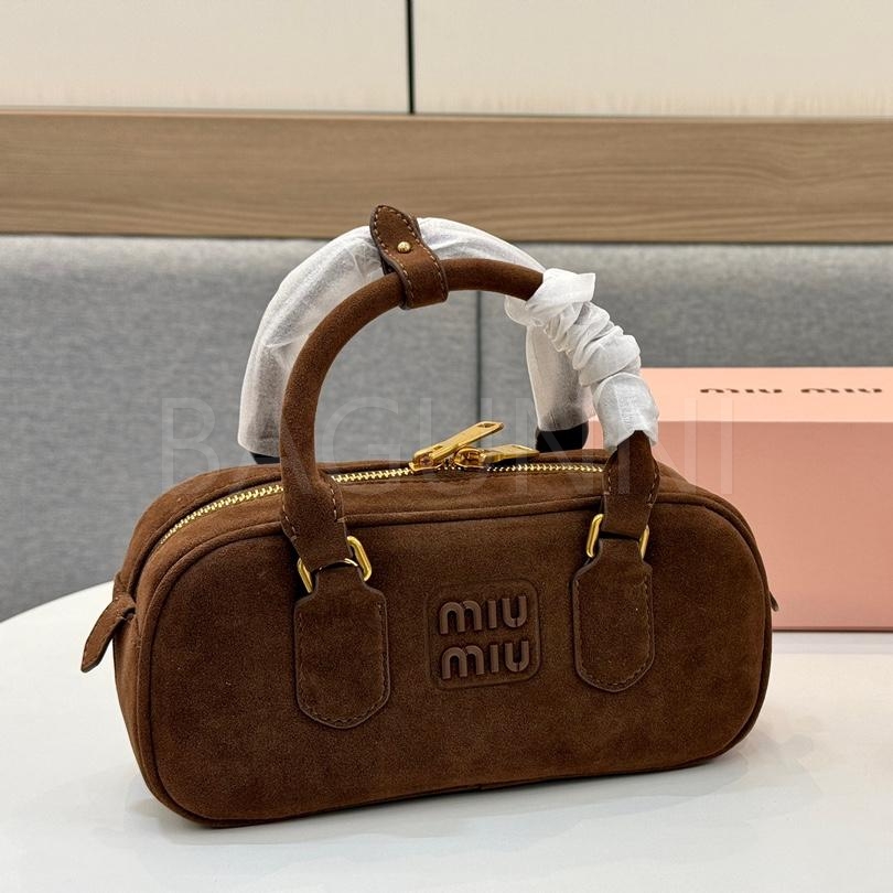 미우미우 미니 보스턴백