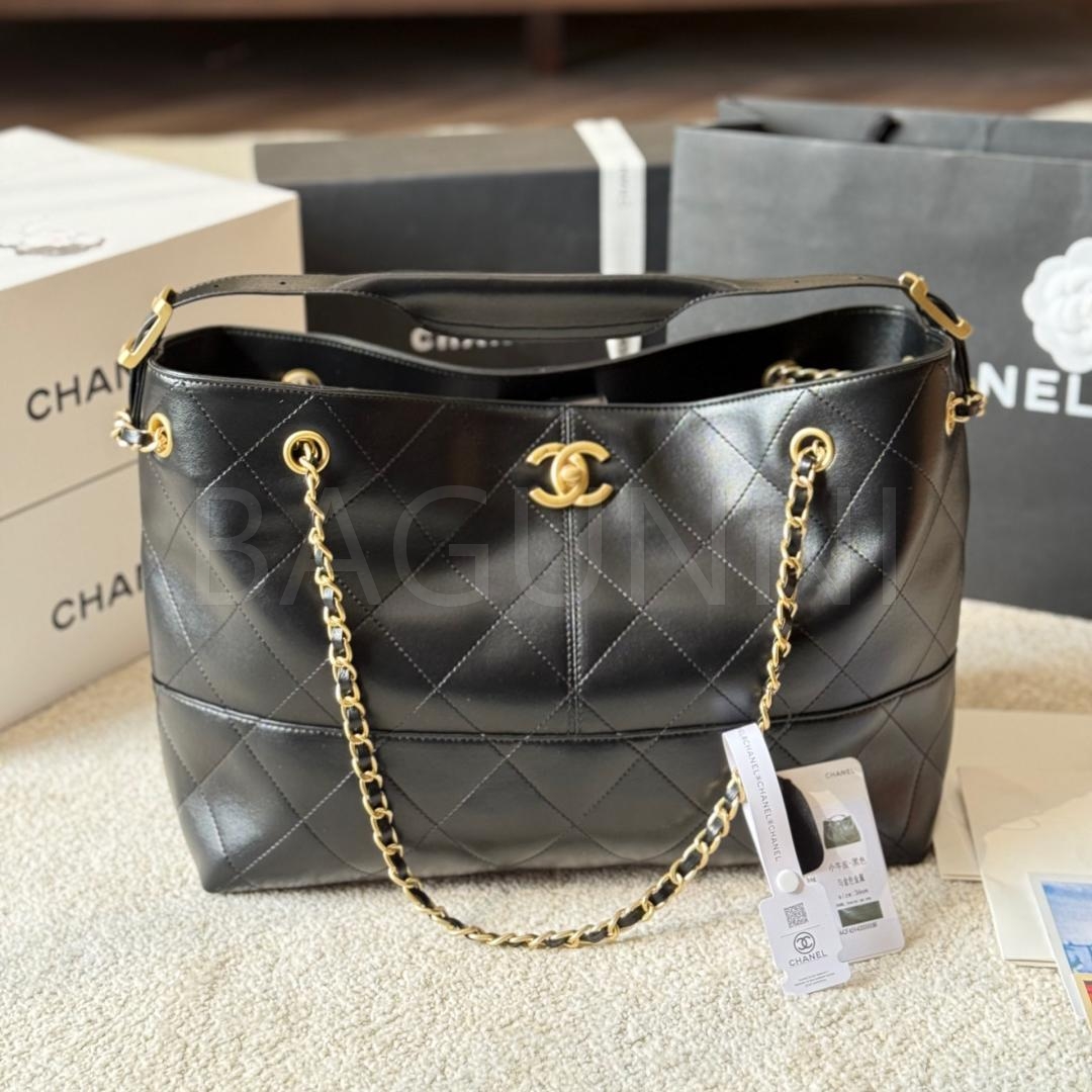 샤넬 25A 버킷 백