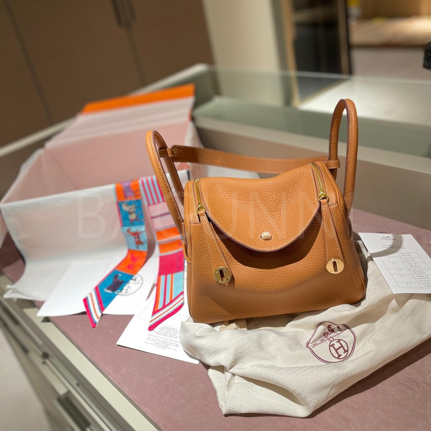 에르메스 린디 숄더백