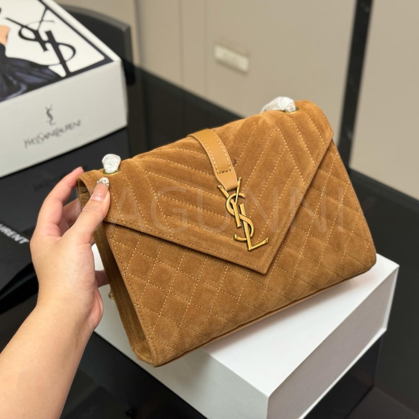 YSL 퀼팅 백