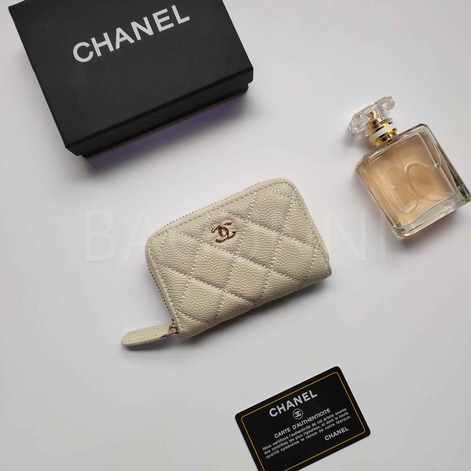 샤넬 클래식 플랩 카드지갑