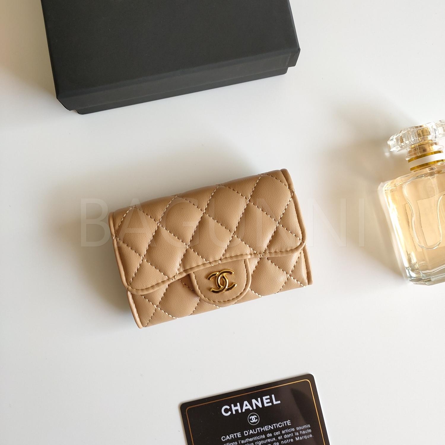 샤넬 19 카드지갑