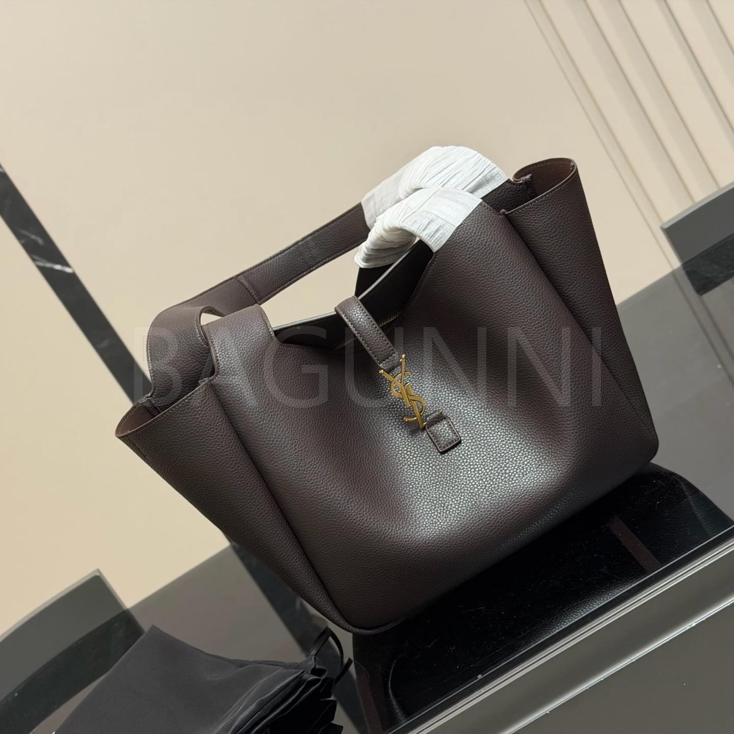 YSL 카산드라 토트백