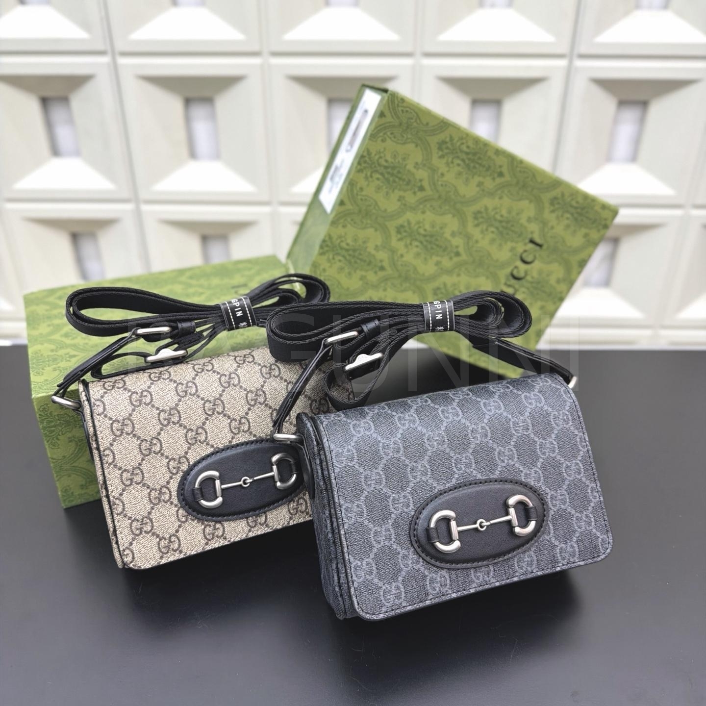 구찌 홀스빗 1955 메신저백