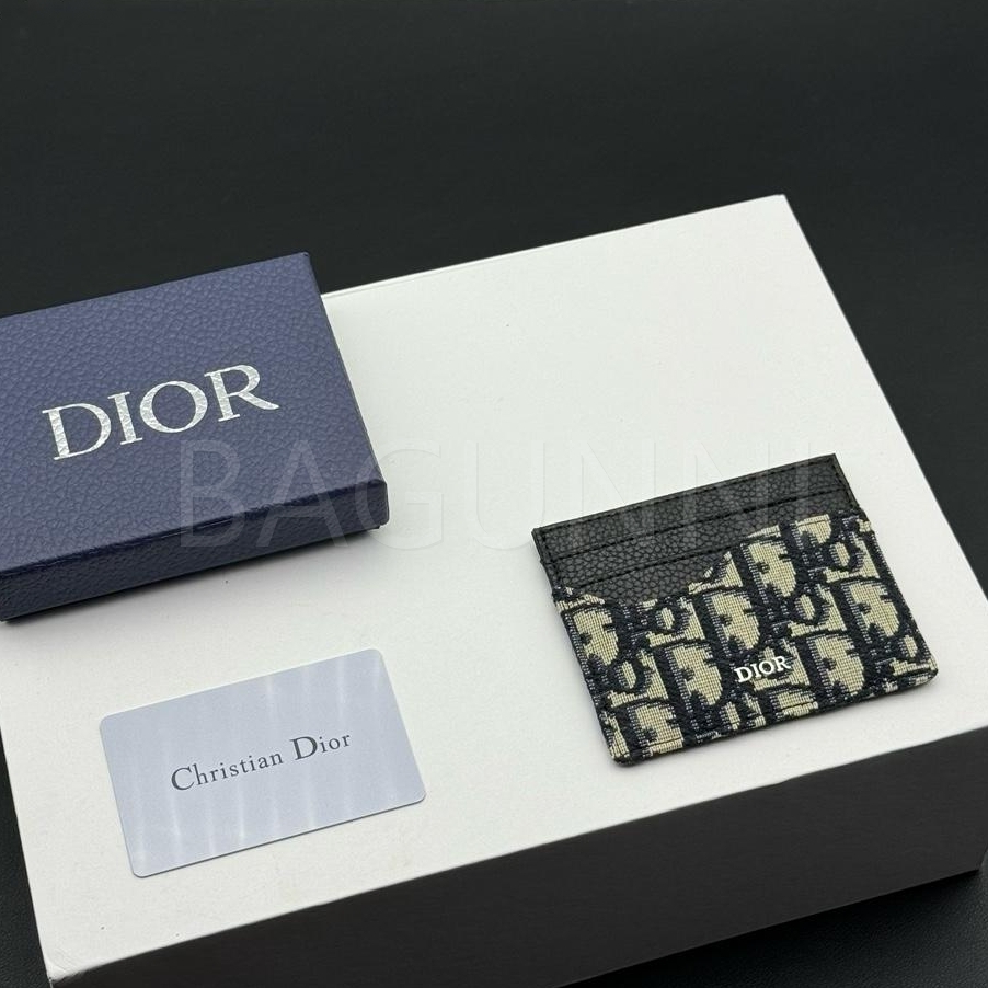 디올 카드홀더