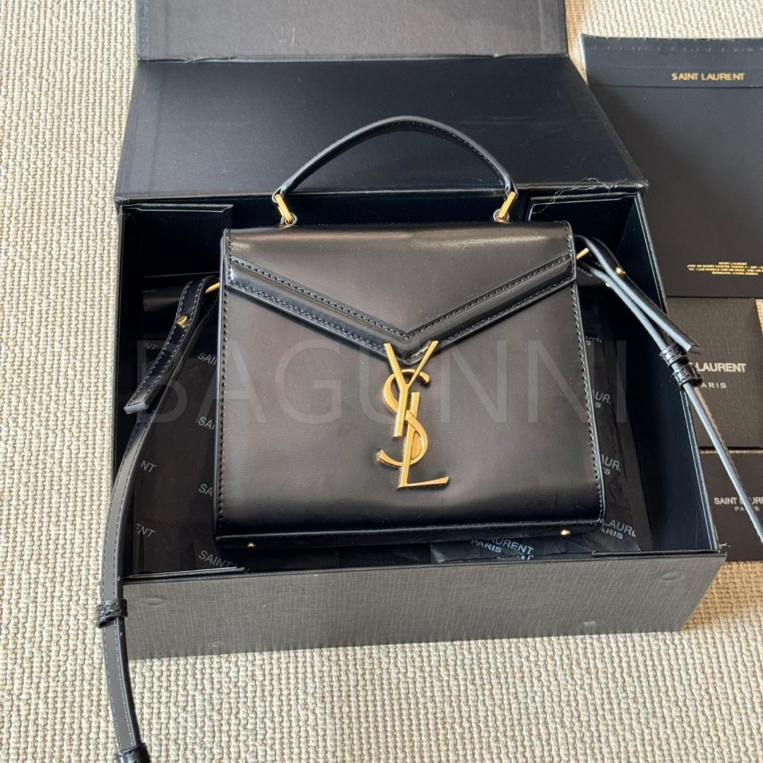 YSL 로고 백