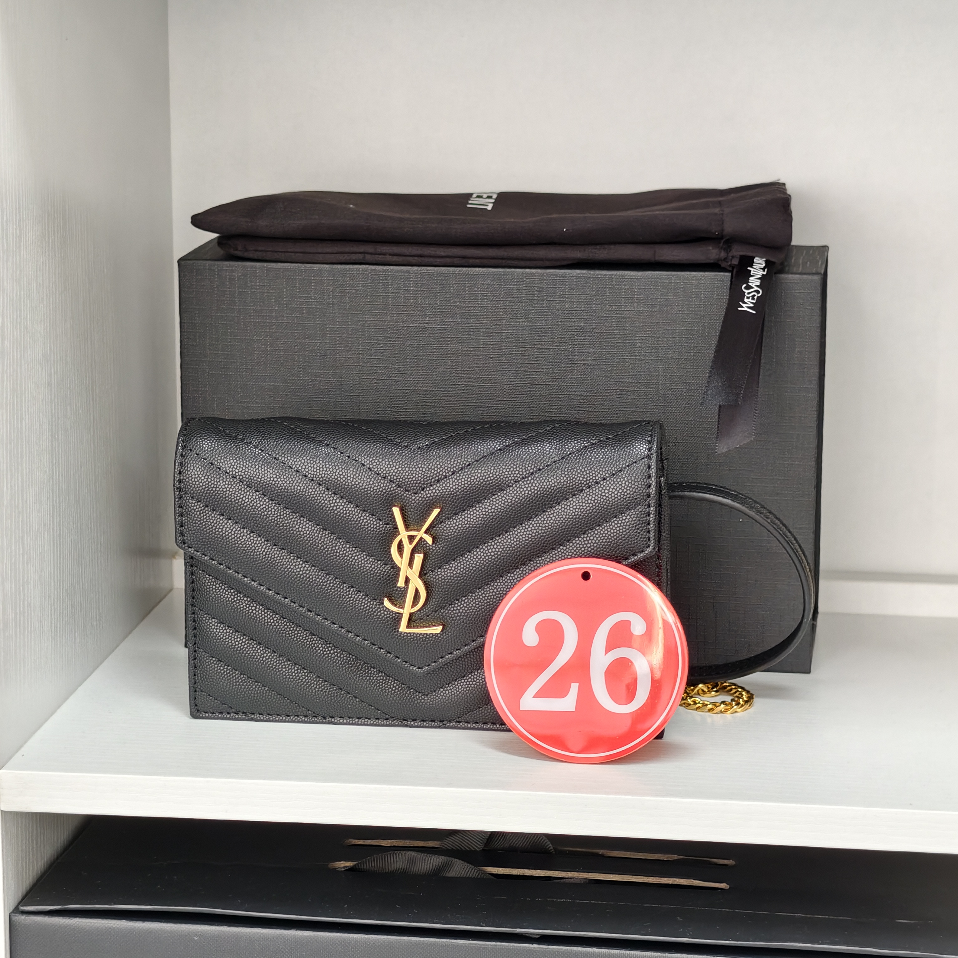 [live26] 생로랑 엔벨로프 WOC 체인 지갑